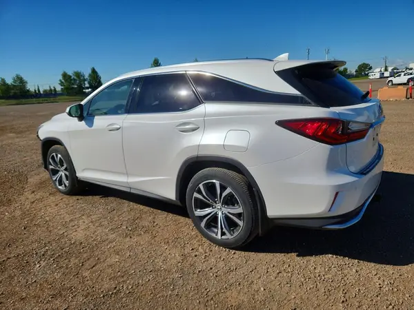 JTJDZKCA0J2002678 2018 LEXUS RX - Image 2