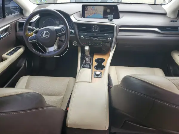 JTJDZKCA0J2004849 2018 LEXUS RX - Image 8