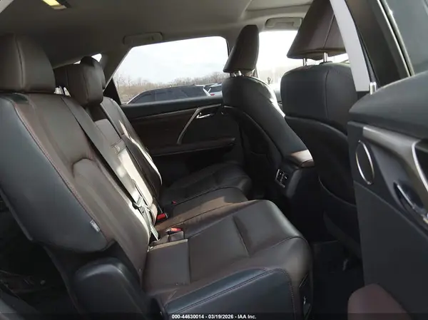 JTJDZKCA0J2006102 2018 LEXUS RX - Image 8