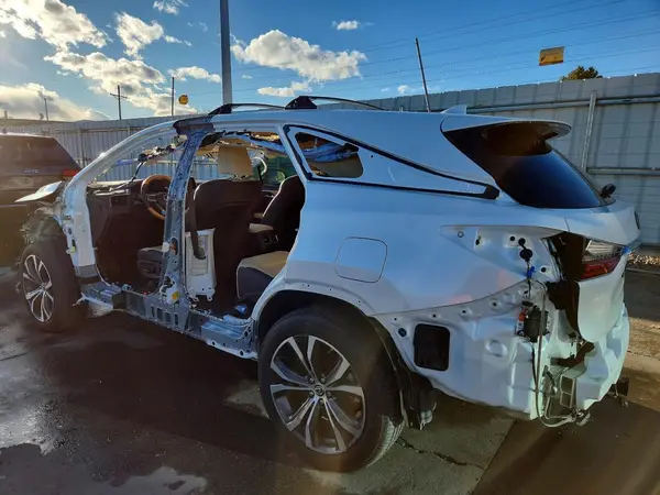 JTJDZKCA0J2008903 2018 LEXUS RX - Image 2