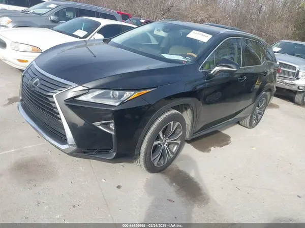 JTJDZKCA0J2010666 2018 LEXUS RX - Image 2