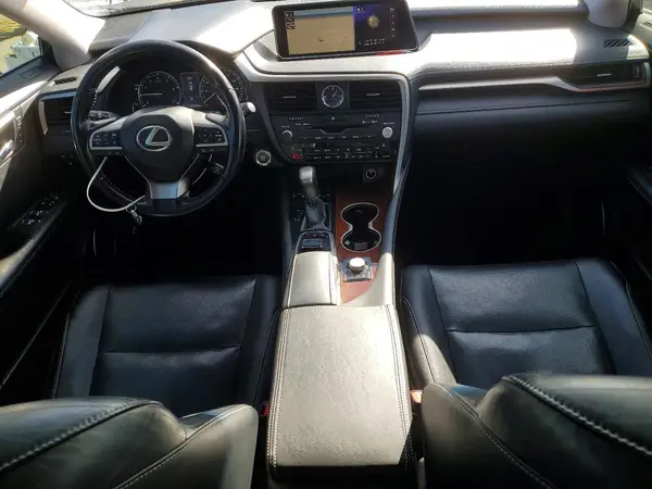 JTJDZKCA0J2011025 2018 LEXUS RX - Image 8