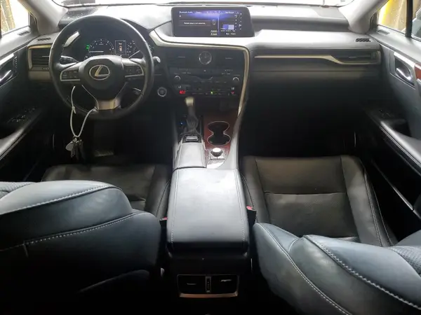 JTJDZKCA0J2011106 2018 LEXUS RX - Image 8