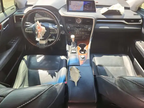 JTJDZKCA1J2000826 2018 LEXUS RX - Image 8