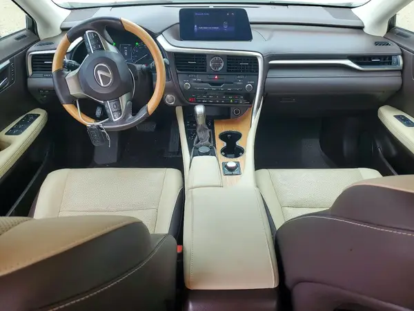 JTJDZKCA1J2001121 2018 LEXUS RX - Image 8