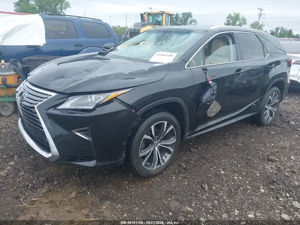 JTJDZKCA1J2006996 2018 LEXUS RX - Image 2