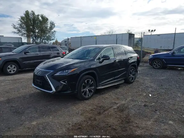 JTJDZKCA1J2009252 2018 LEXUS RX - Image 2