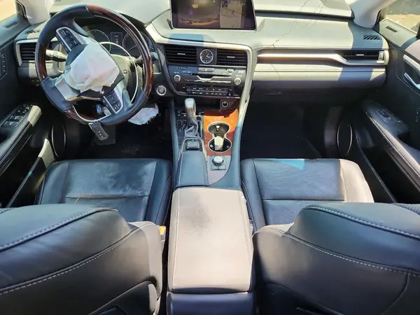 JTJDZKCA1K2017952 2019 LEXUS RX - Image 8