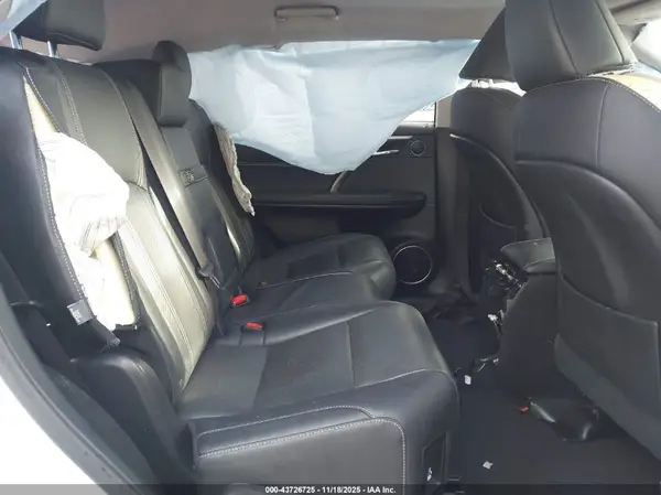 JTJDZKCA1K2018261 2019 LEXUS RX - Image 8