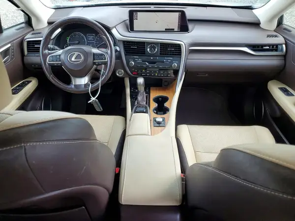 JTJDZKCA2J2000950 2018 LEXUS RX - Image 8