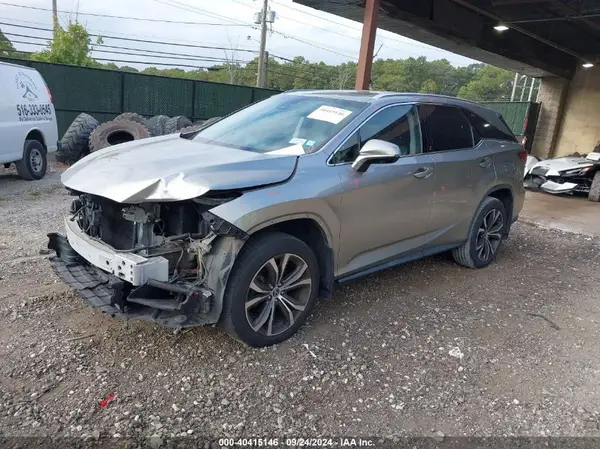 JTJDZKCA2J2005016 2018 LEXUS RX - Image 2