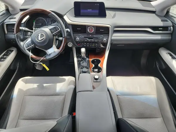 JTJDZKCA2J2007817 2018 LEXUS RX - Image 8