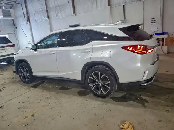 JTJDZKCA2J2012774 2018 LEXUS RX - Image 2