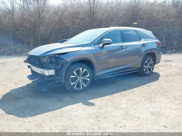 JTJDZKCA2K2018219 2019 LEXUS RX - Image 2