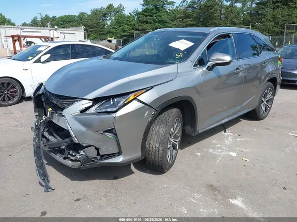 JTJDZKCA2K2019127 2019 LEXUS RX - Image 2