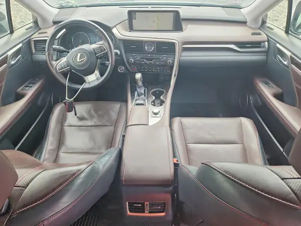 JTJDZKCA2K2021475 2019 LEXUS RX - Image 8