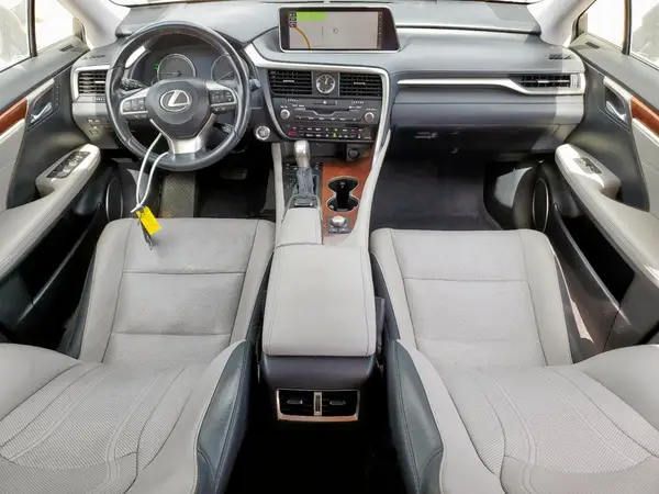 JTJDZKCA3J2000276 2018 LEXUS RX - Image 8