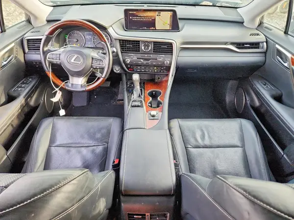 JTJDZKCA3J2001282 2018 LEXUS RX - Image 8