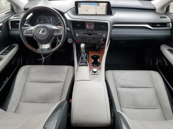JTJDZKCA3J2006806 2018 LEXUS RX - Image 8