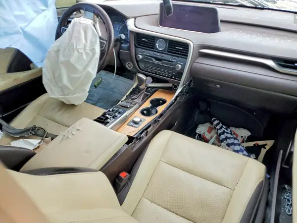 JTJDZKCA3J2011424 2018 LEXUS RX - Image 8
