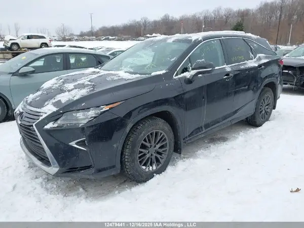 JTJDZKCA3J2013416 2018 LEXUS RX - Image 2