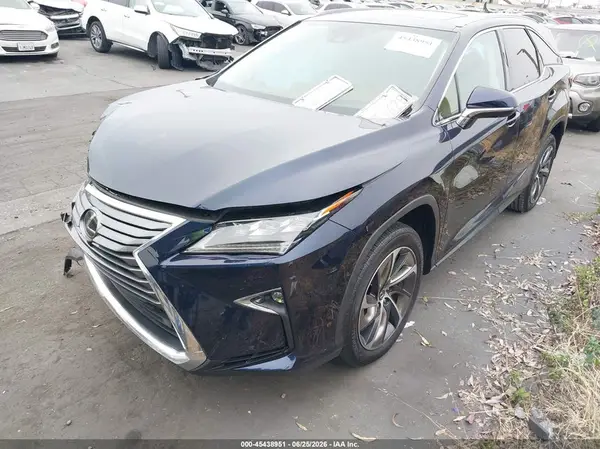 JTJDZKCA3K2020335 2019 LEXUS RX - Image 2