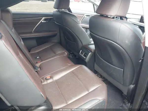 JTJDZKCA4J2003963 2018 LEXUS RX - Image 8