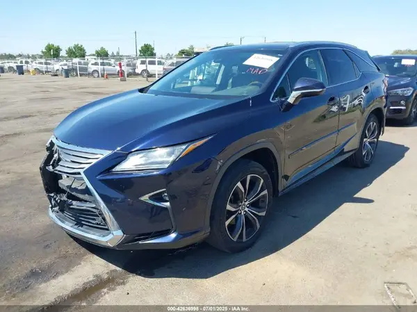 JTJDZKCA4J2009035 2018 LEXUS RX - Image 2