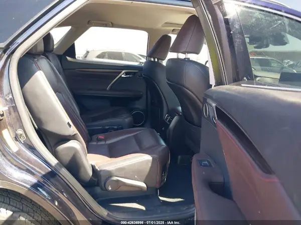 JTJDZKCA4J2009035 2018 LEXUS RX - Image 8