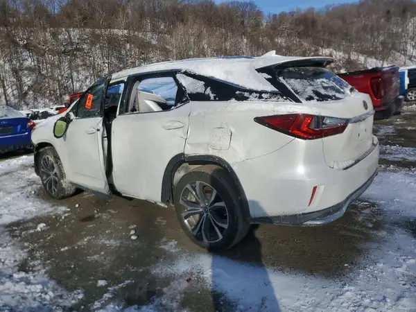JTJDZKCA4J2010542 2018 LEXUS RX - Image 2