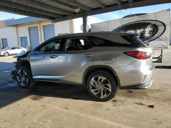 JTJDZKCA4K2015290 2019 LEXUS RX - Image 2