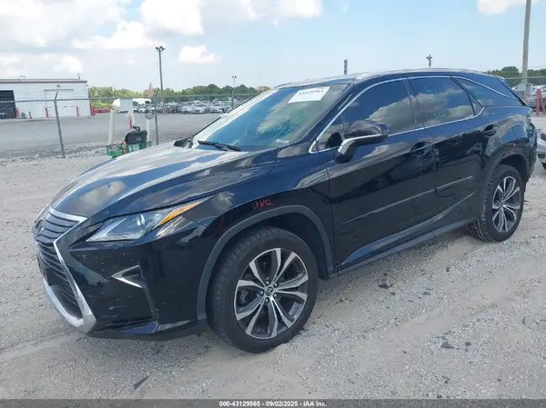 JTJDZKCA4K2018030 2019 LEXUS RX - Image 2
