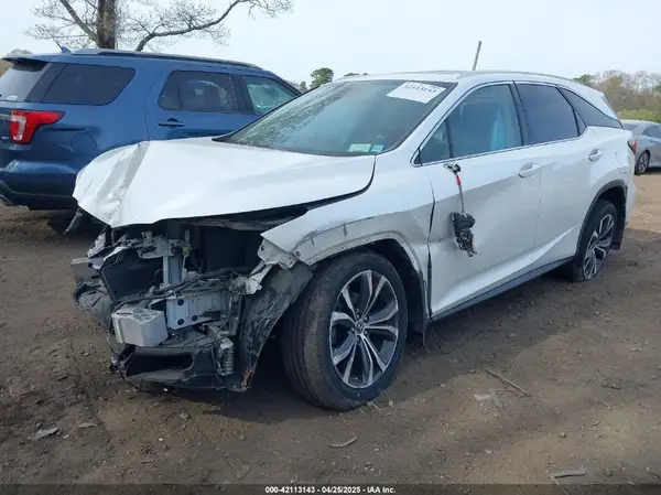 JTJDZKCA4K2019937 2019 LEXUS RX - Image 2