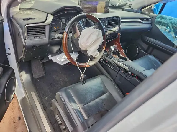 JTJDZKCA5J2008606 2018 LEXUS RX - Image 8
