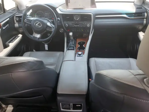 JTJDZKCA5K2015590 2019 LEXUS RX - Image 8