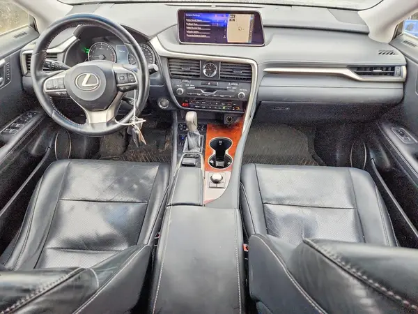 JTJDZKCA5K2017761 2019 LEXUS RX - Image 8