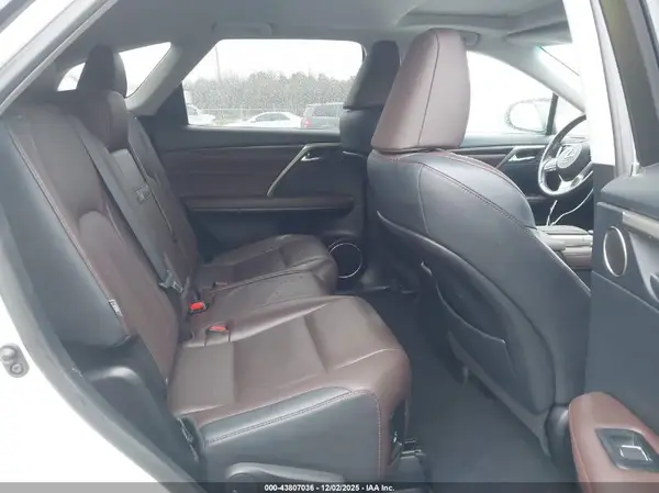 JTJDZKCA6J2002491 2018 LEXUS RX - Image 8