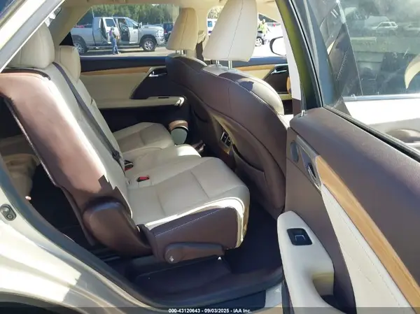 JTJDZKCA6J2006735 2018 LEXUS RX - Image 8