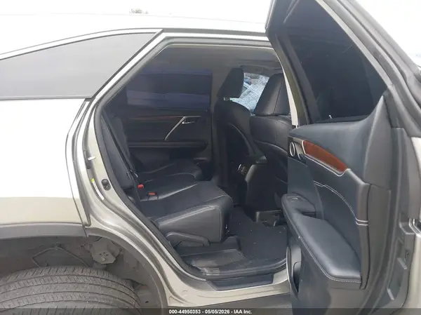 JTJDZKCA6J2012390 2018 LEXUS RX - Image 8