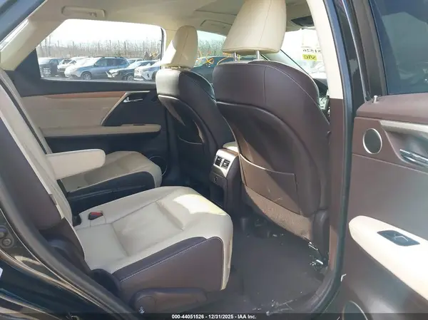 JTJDZKCA6K2016697 2019 LEXUS RX - Image 8