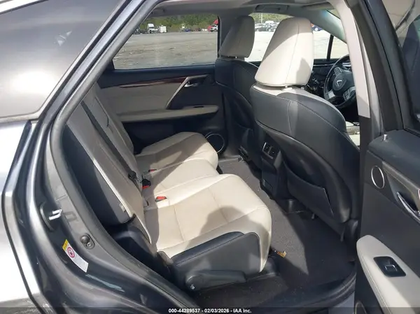 JTJDZKCA7J2005416 2018 LEXUS RX - Image 8