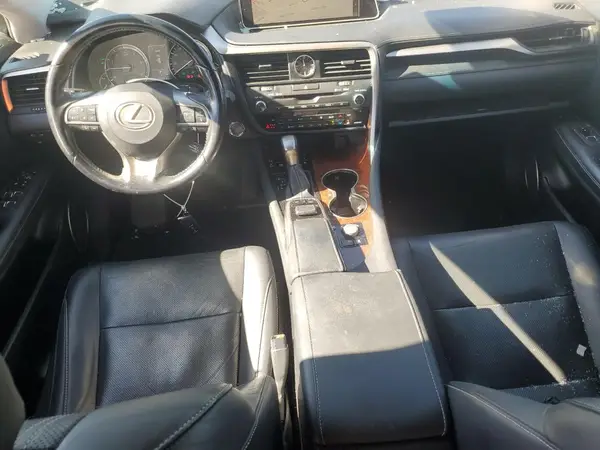 JTJDZKCA8J2001326 2018 LEXUS RX - Image 8