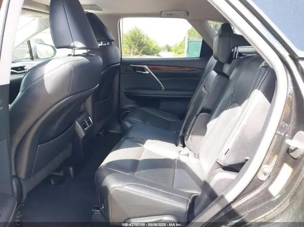 JTJDZKCA8J2005408 2018 LEXUS RX - Image 8