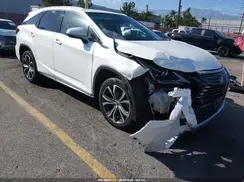 JTJDZKCA8J2010639 2018 LEXUS RX