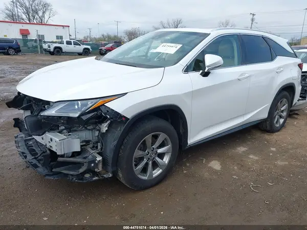 JTJDZKCA8J2014142 2018 LEXUS RX - Image 2