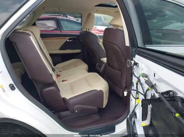 JTJDZKCA8J2014142 2018 LEXUS RX - Image 8