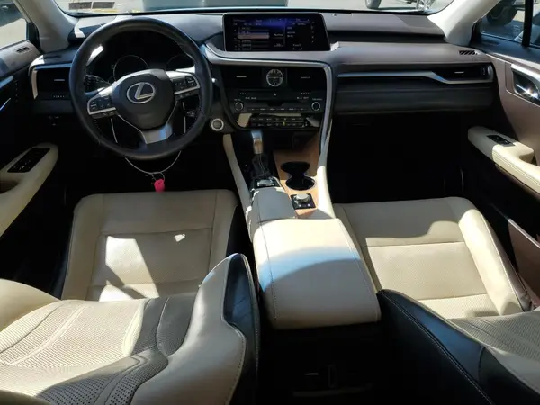 JTJDZKCA8K2015244 2019 LEXUS RX - Image 8