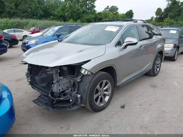 JTJDZKCA8K2016846 2019 LEXUS RX - Image 2
