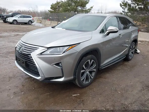 JTJDZKCA8K2018726 2019 LEXUS RX - Image 2