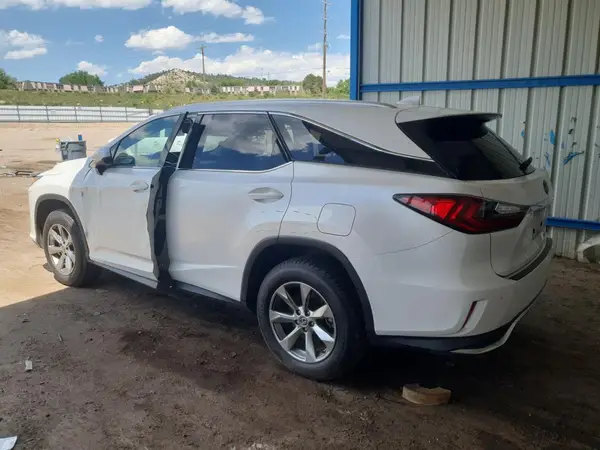 JTJDZKCA8K2019293 2019 LEXUS RX - Image 2
